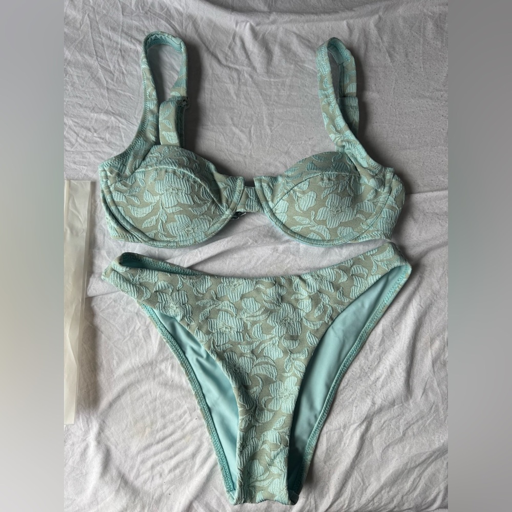 Berlook Mint Green Bikini Set - image 1